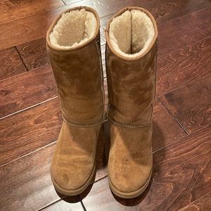 Classic II Genuine Shearling Lined Tall Boot, Size 7, Chestnut Suede Color
